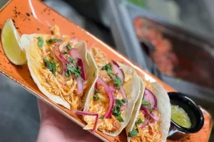 Tacos de Tinga de Pollo